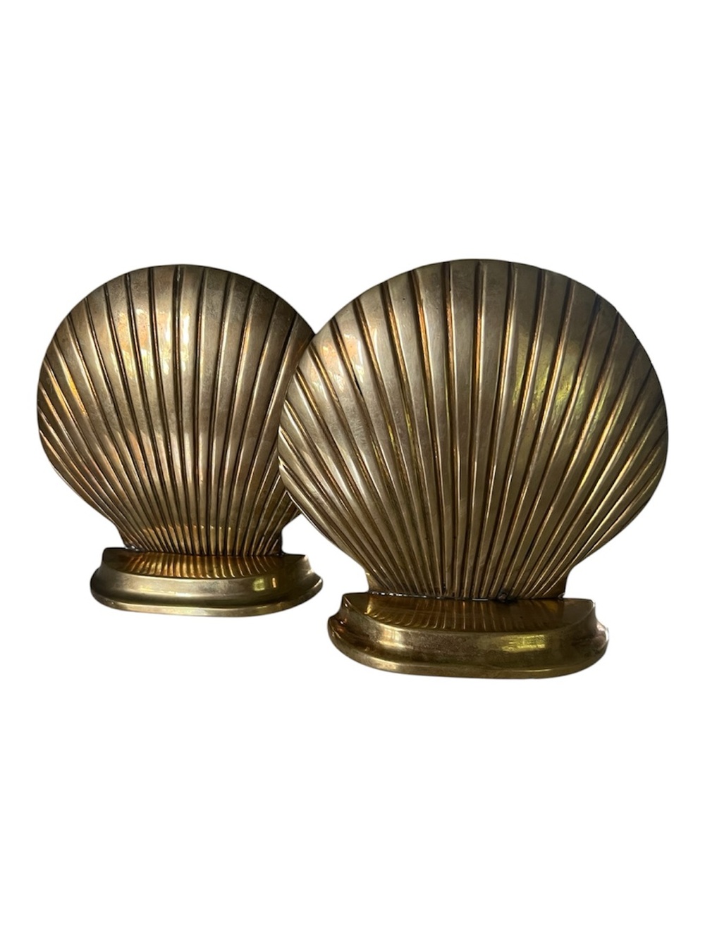 Vintage Brass Scallop Shell Bookends Pair Made in India Coastal Hollywood Regenc